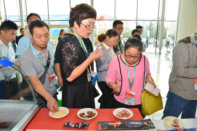 雙匯新產品重磅亮相第十三屆中國國際肉類工業(圖2)