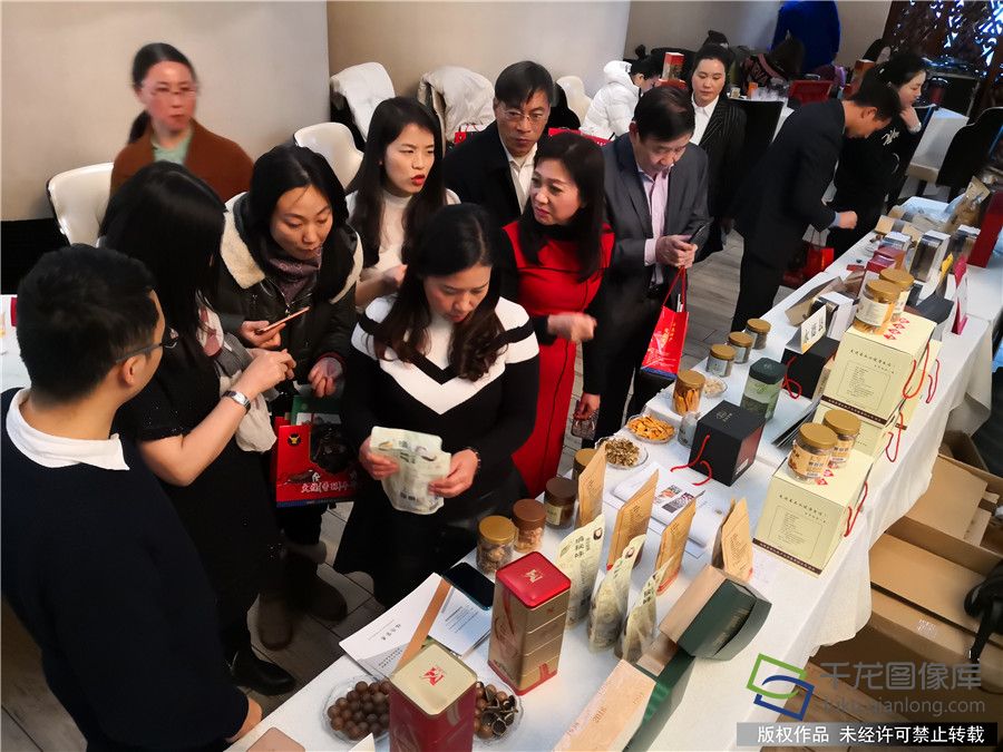 永不閉幕的展銷會 云南臨滄綠色產品在京辦起(圖2)